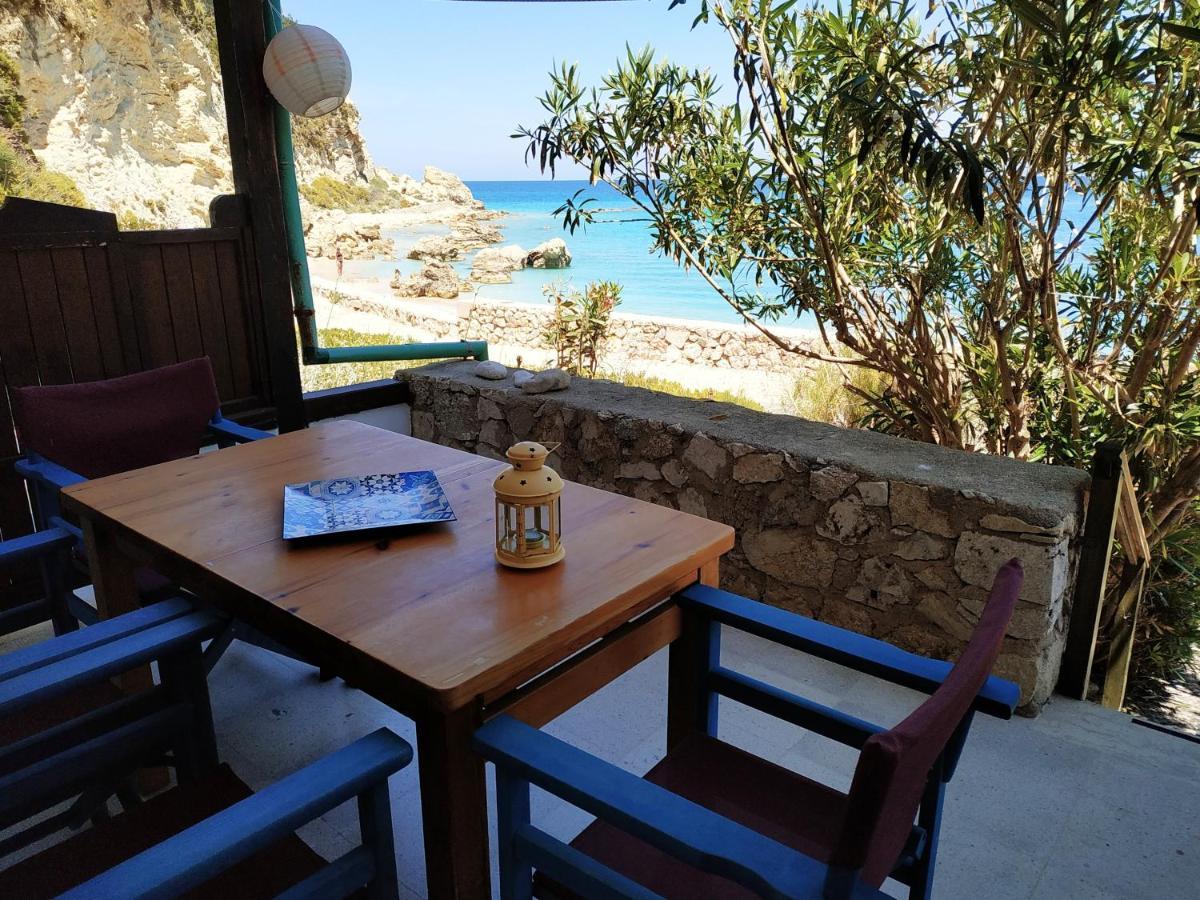Fetsis Apartments Ayios Nikitas Bagian luar foto