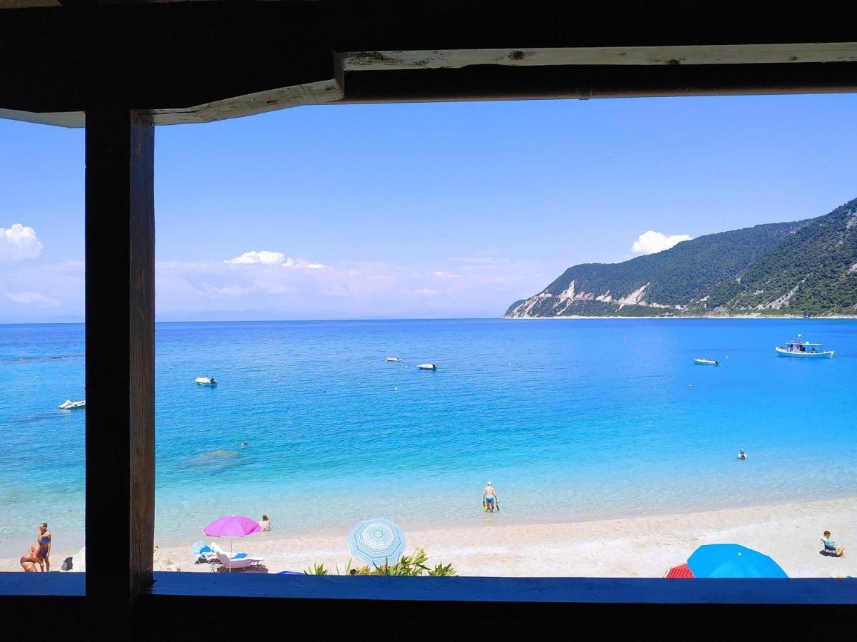 Fetsis Apartments Ayios Nikitas Bagian luar foto