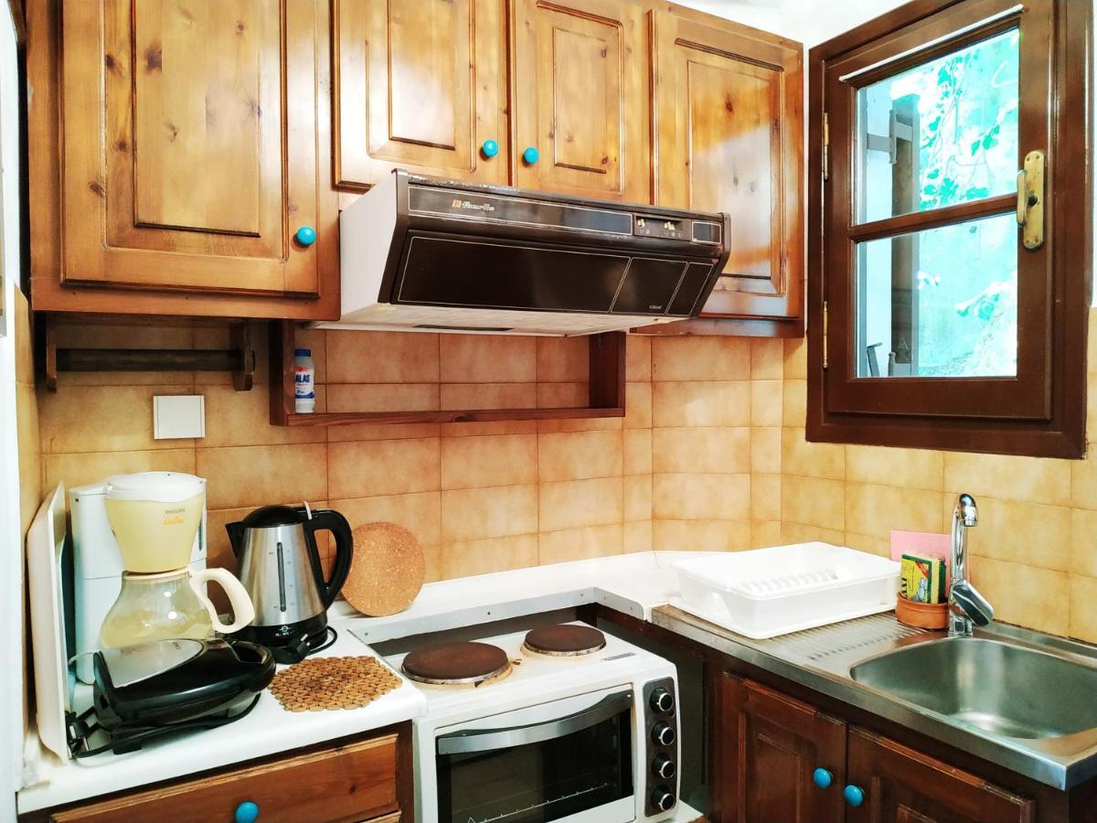 Fetsis Apartments Ayios Nikitas Bagian luar foto